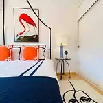 Lägenhet Stylish By Rocha Beach, Sleeps 5