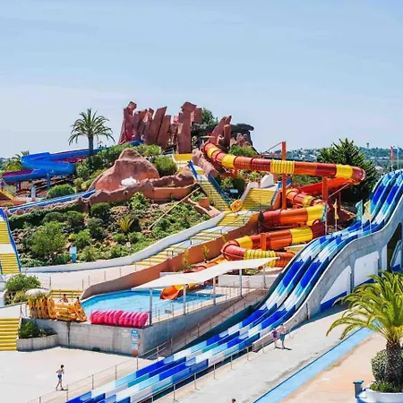 Stylish By Rocha Beach, Sleeps 5 Appartement *