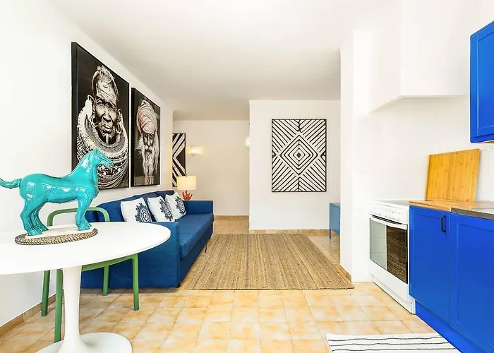 Stylish By Rocha Beach, Sleeps 5 *