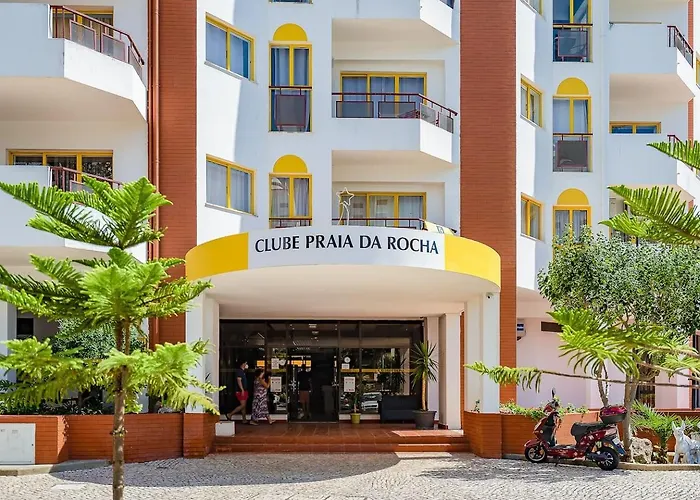 Stylish By Rocha Beach, Sleeps 5 Appartement