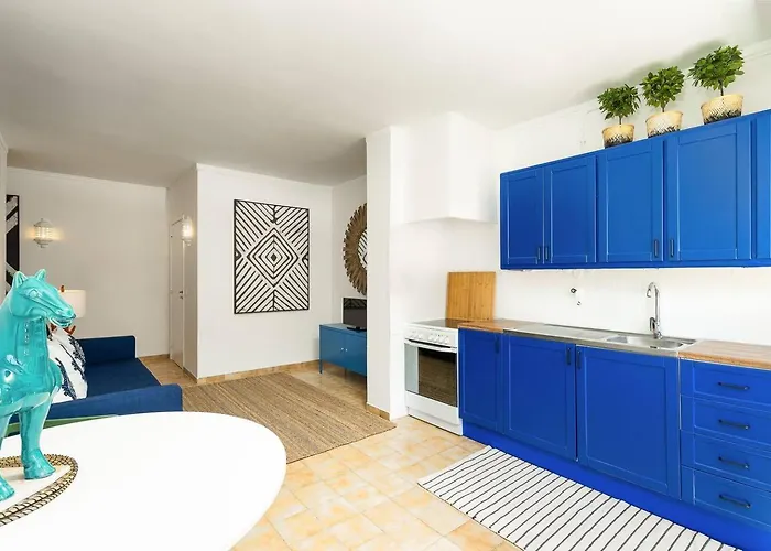 Appartement Stylish By Rocha Beach, Sleeps 5 *